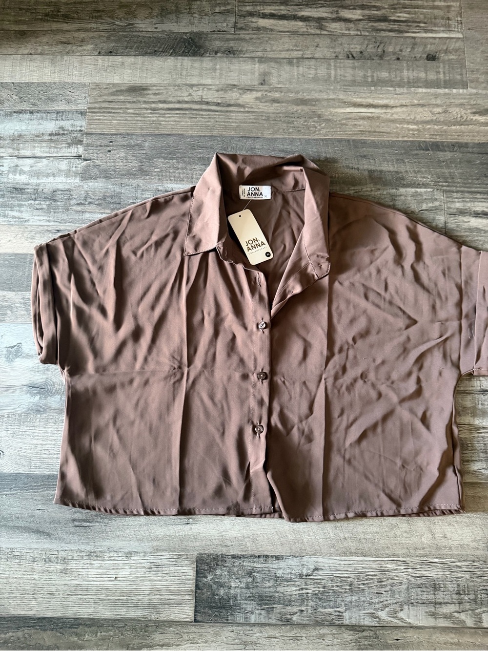 Jon & Anna Cropped Button-Front Short Sleeve Shirt in Mauve Brown